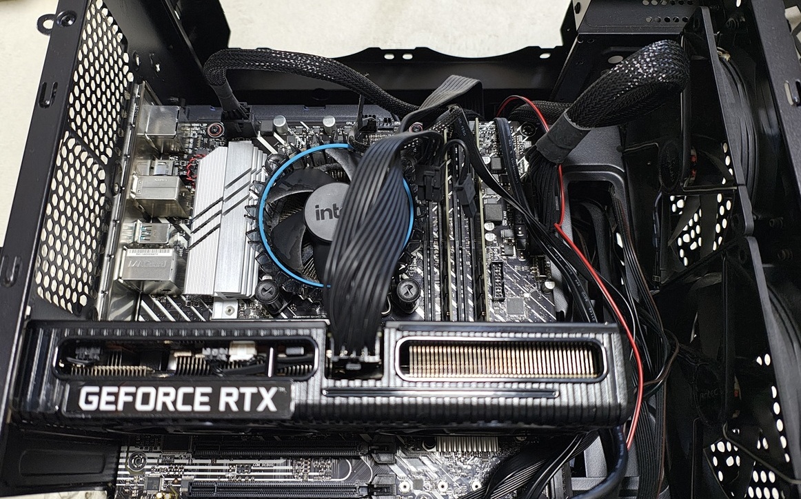 アンテックのPCケース「P50」