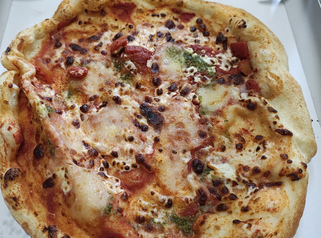 ロピアのピザ「マルゲリータ」