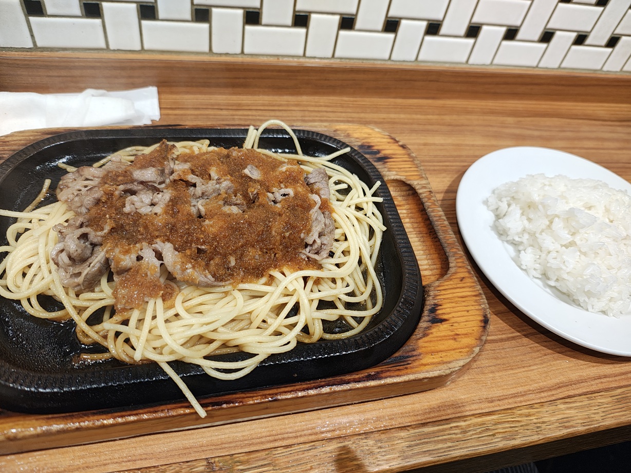 ビーフバター焼きとライス